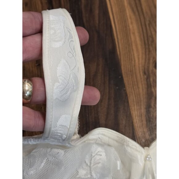 Wacoal Awareness Underwire Bra 85567 - Picture 4 of 8